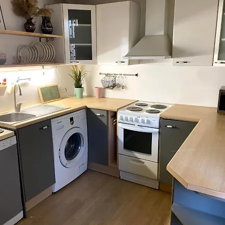 3 Bedroom Near The Center *