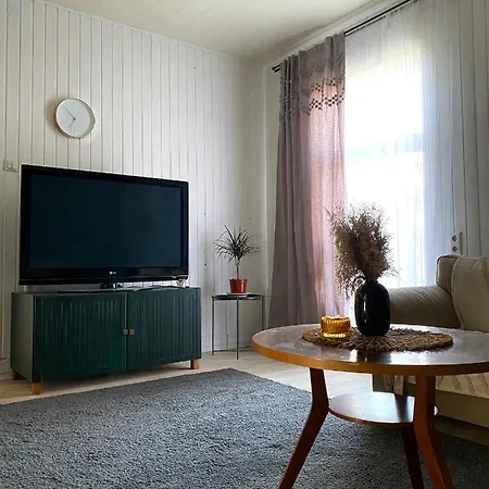 3 Bedroom Near The Center Parnu
